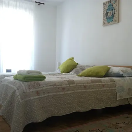 Irene Appartamento Pola