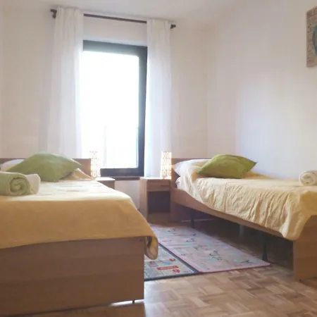 Irene דירה פולה